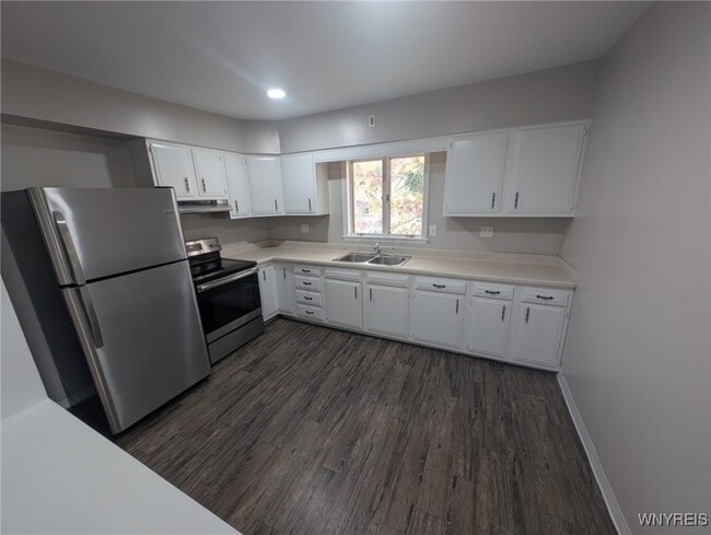 Building Photo - 335 Ellicott St