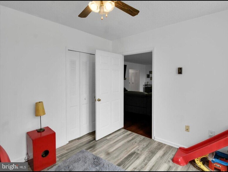 Building Photo - 3701 S George Mason Dr