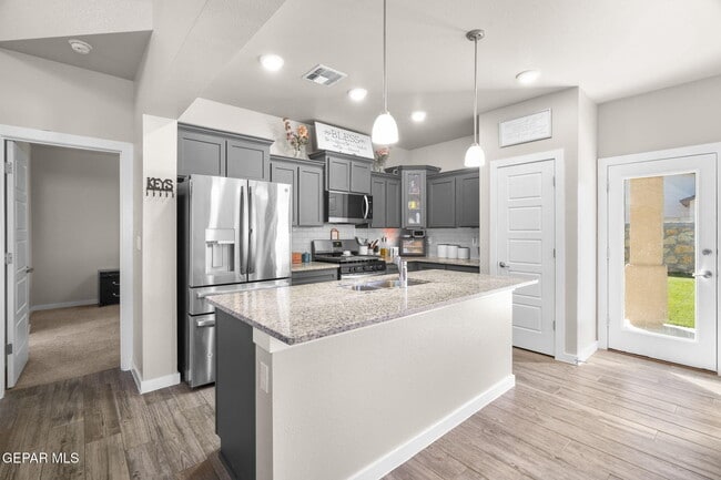 Building Photo - 15112 Purpose Ave