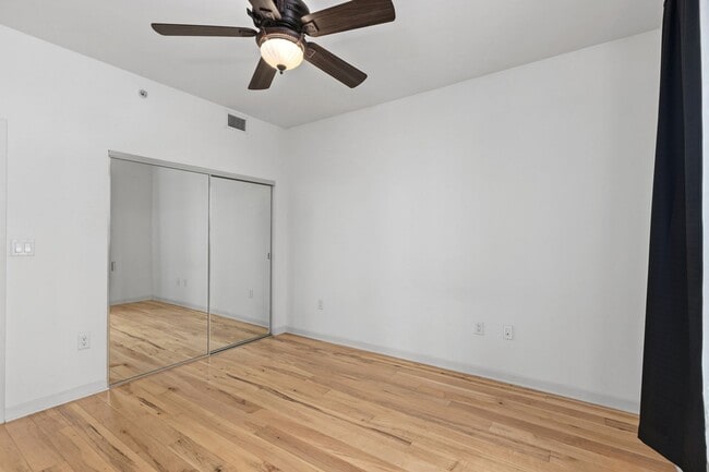 Building Photo - Metrome - Ground floor with patio - 1 bedr...