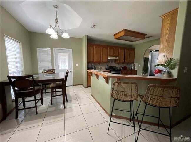 Building Photo - 16 Nappa Valley Dr