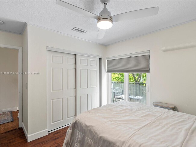 Building Photo - 3097 Bird Ave