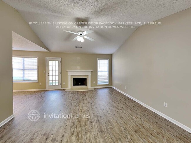 Building Photo - 1606 Madison Dr