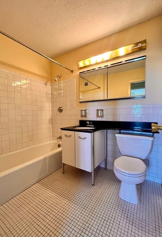 Building Photo - 151 Tremont St
