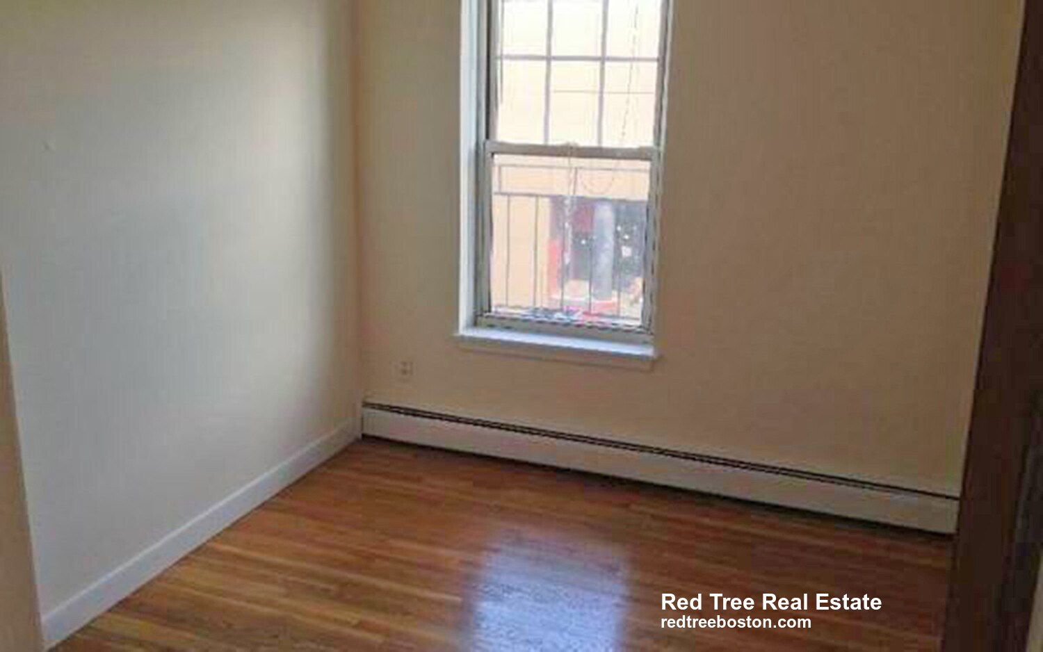 Building Photo - 160 N Beacon St