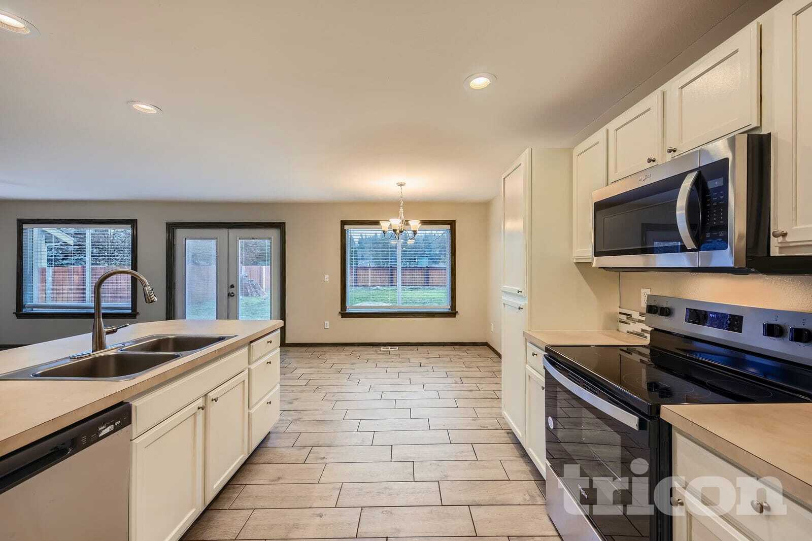 Building Photo - 20309 85th Ave Ct E