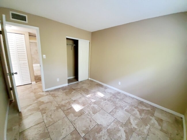 Building Photo - 4115 32nd St N