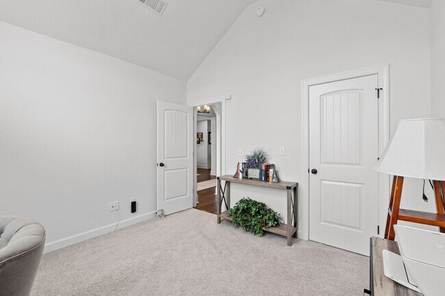 Building Photo - 263 Dublin Lp