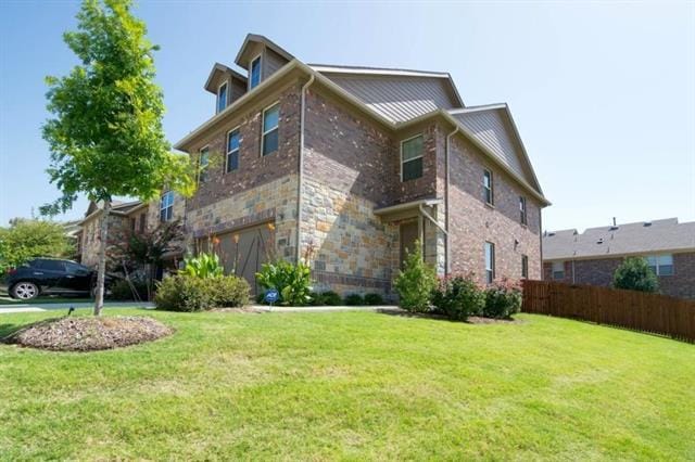 Building Photo - 2653 Jackson Dr