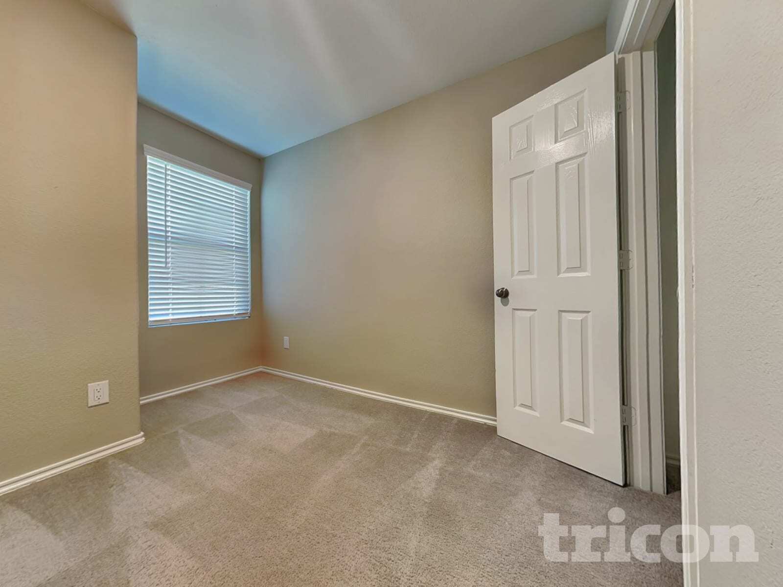Building Photo - 17552 Rosewood Manor Ln
