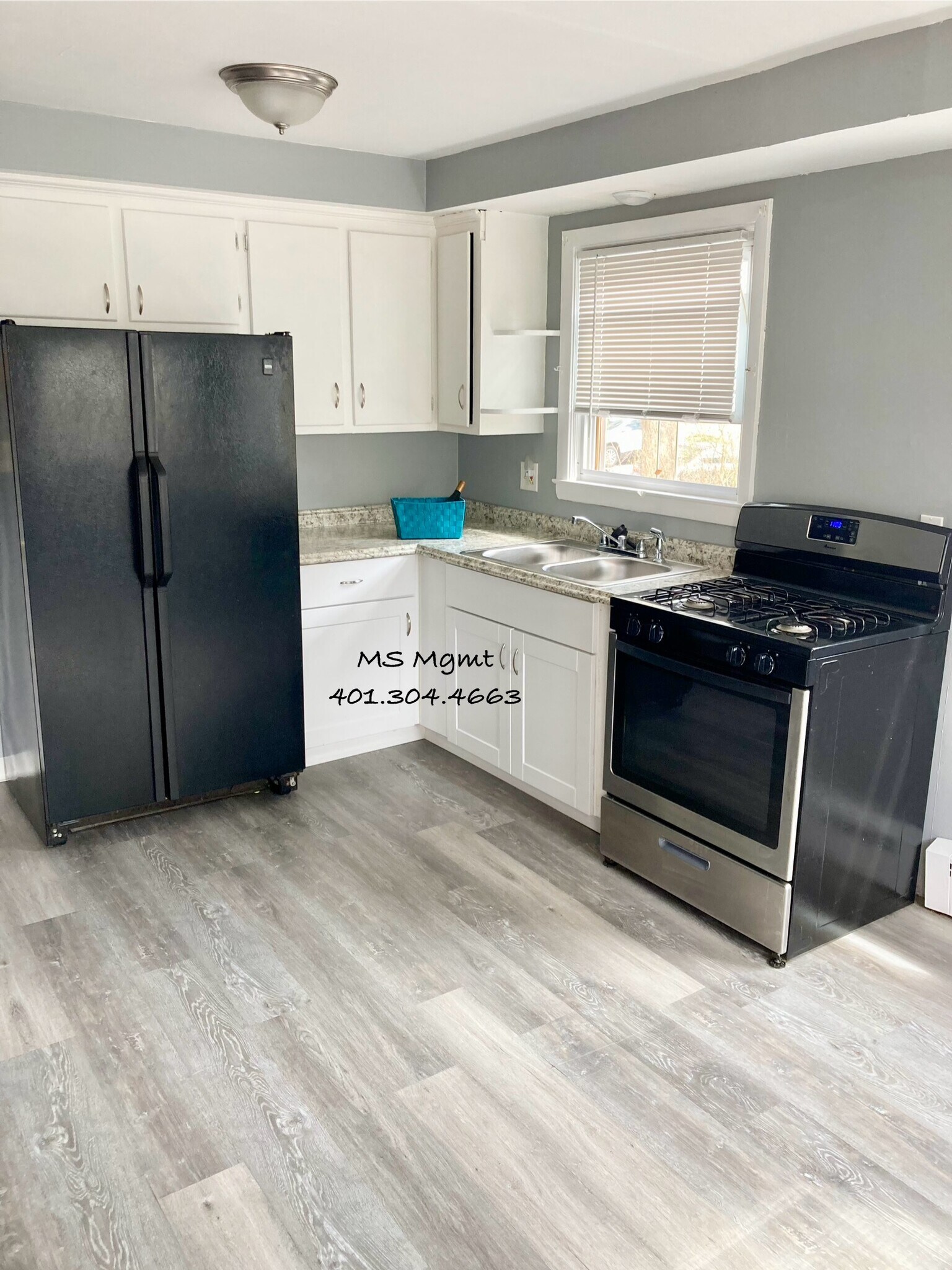 Eat-In-Kitchen - 136 Bradford St