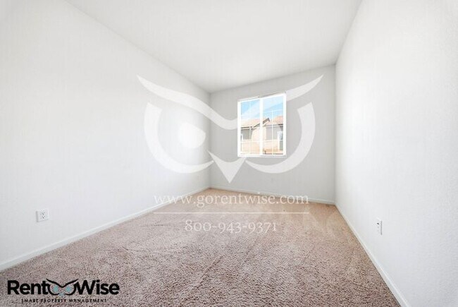 Building Photo - 1583 Sylvia St