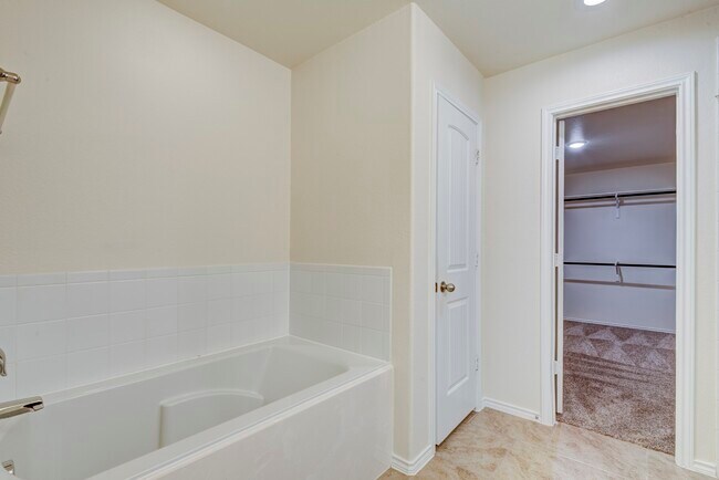 Building Photo - 12246 Antilles Ln