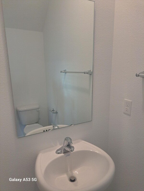 Building Photo - 93 Crisanto Rd
