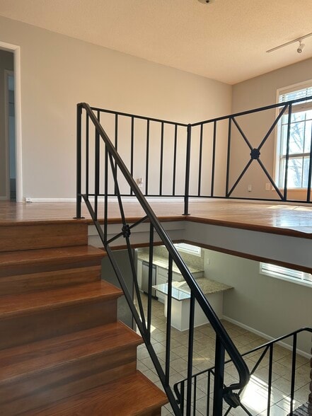 Building Photo - 18805 E Arrowhead Dr