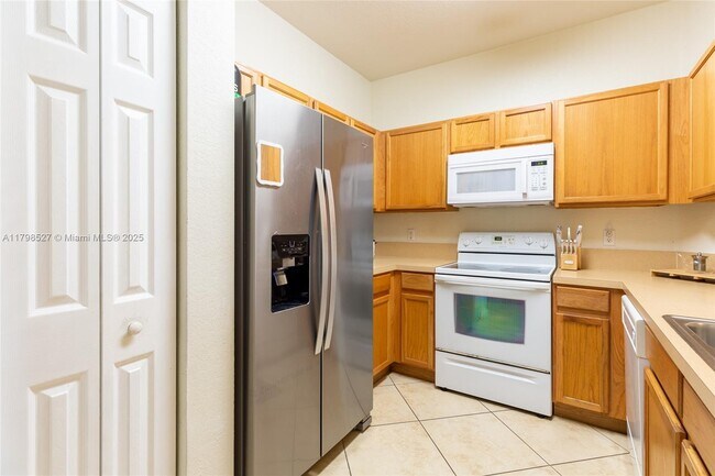 Building Photo - 13157 SW 44th St