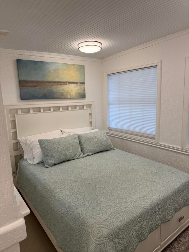 Building Photo - 295 W Palmer Mill Rd