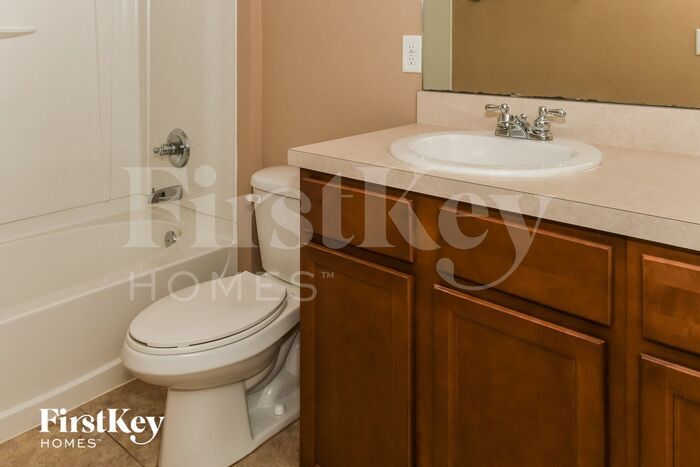 Building Photo - 12177 Evans Oak Ct