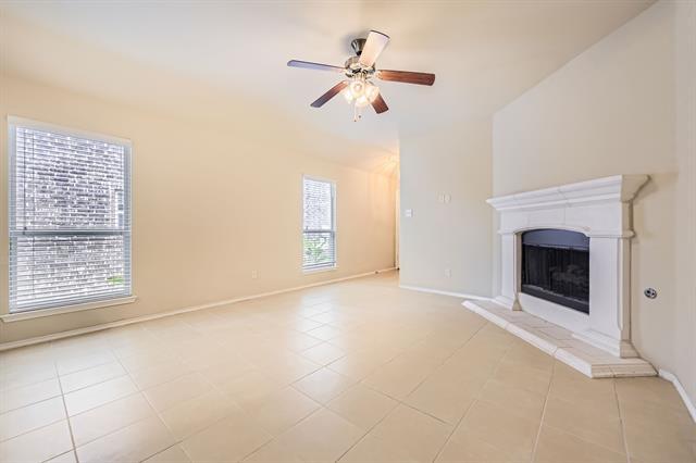 Building Photo - 9916 Pronghorn Rd