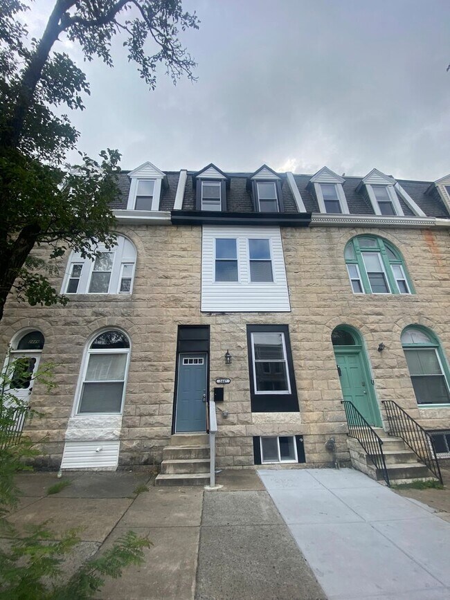 Private landlord! home! 2447 Barclay St Baltimore MD 21218