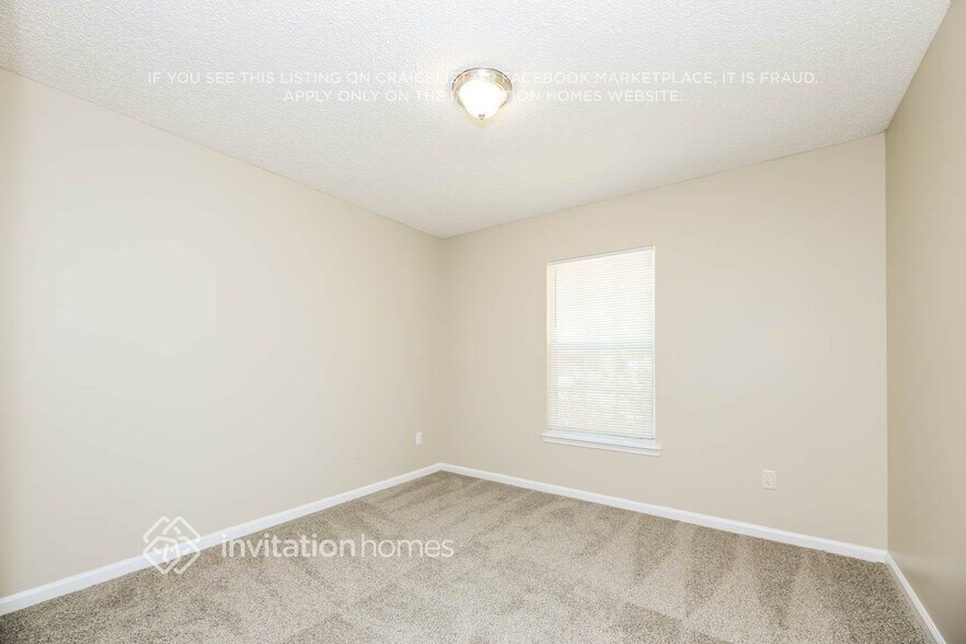 Building Photo - 13973 Crestwick Dr W