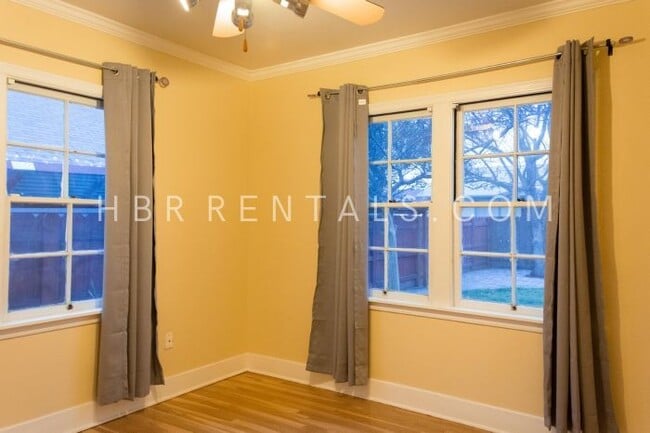 Building Photo - Charming Single-Story Home in the Heart of...