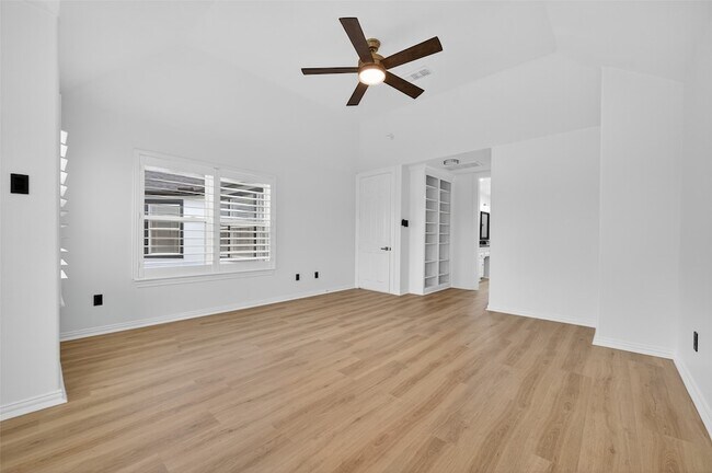 Building Photo - 2019 Bendstone Cir