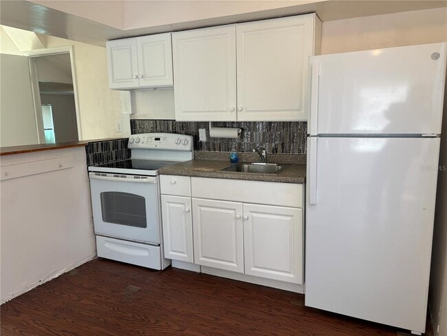 Building Photo - 2162 46th Ave N