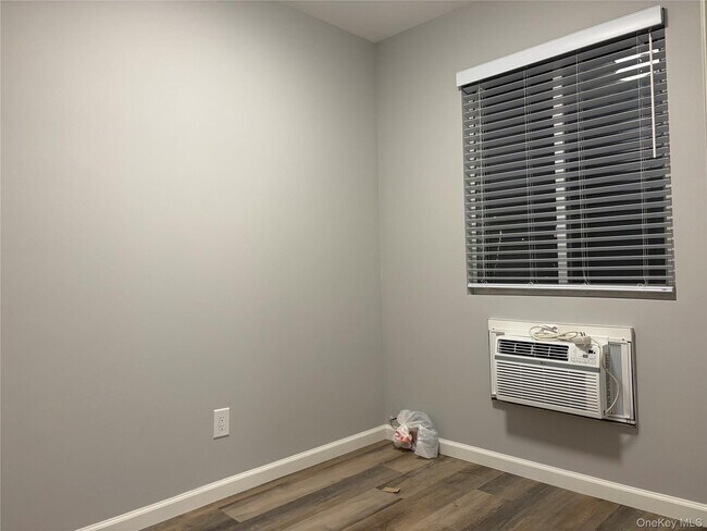 Building Photo - 43-71 161st St