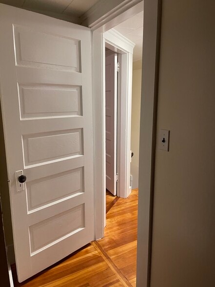 Building Photo - 183 North St