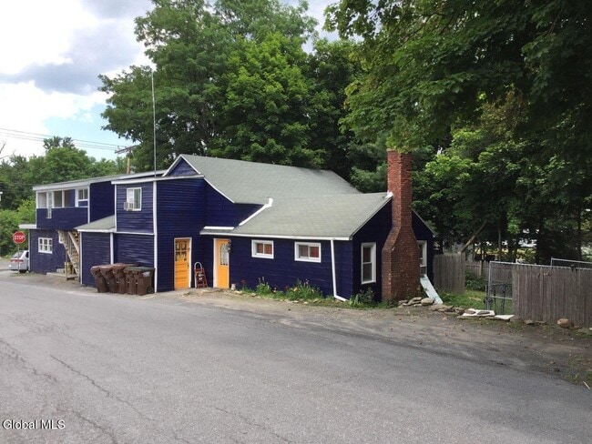 Primary Photo - 330 New Salem Rd