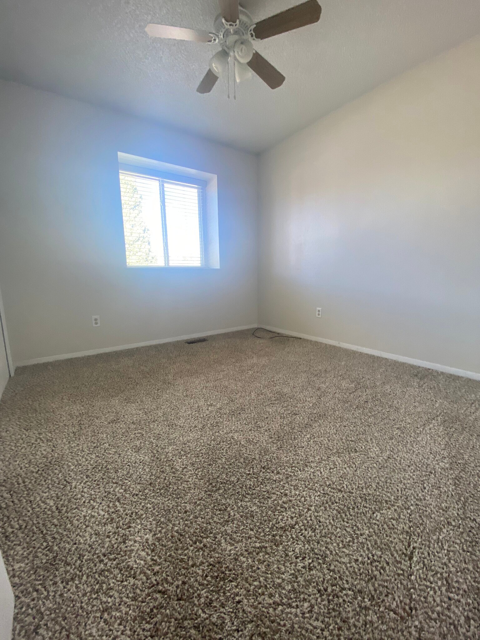 Building Photo - 325 Catalina Dr