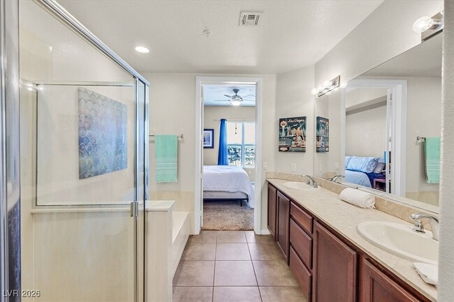 Building Photo - 62 E Serene Ave