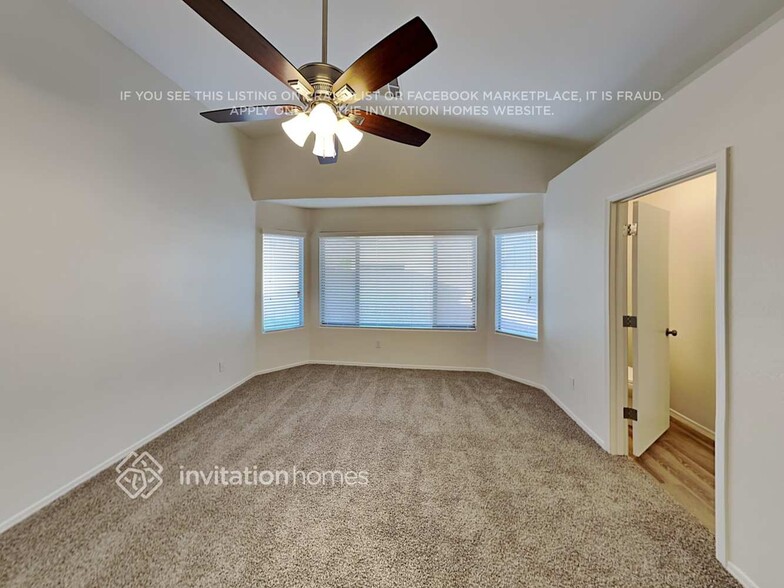 Building Photo - 41715 N Ranch Dr