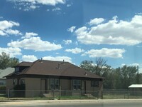 Building Photo - rf0601