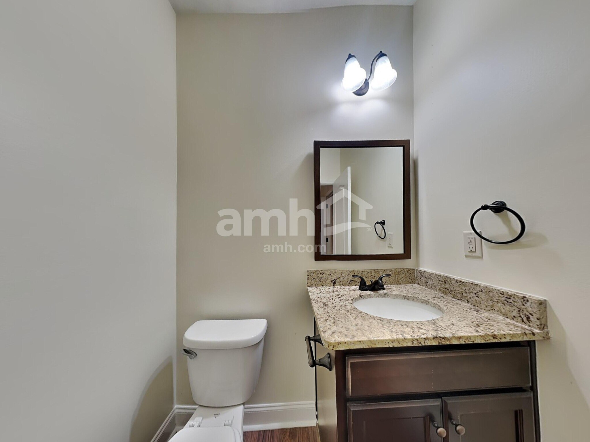 Building Photo - 210 Pebblefield Trce