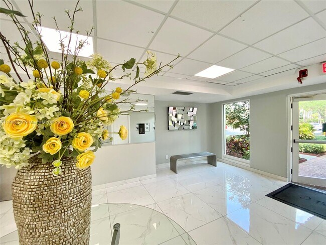 Building Photo - 10770 NW 66th St