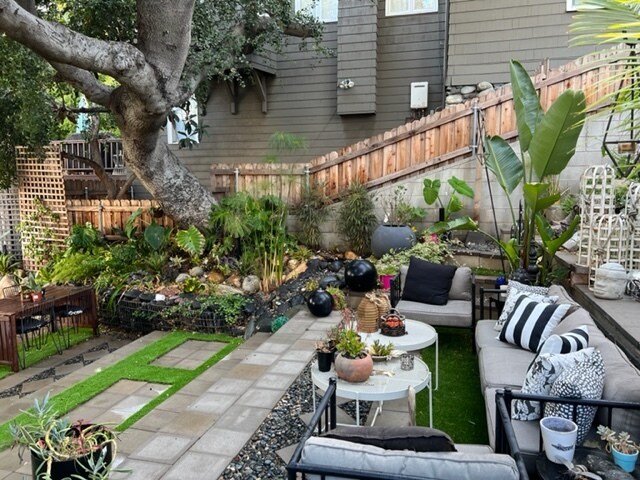 Building Photo - 6143 Strickland Ave