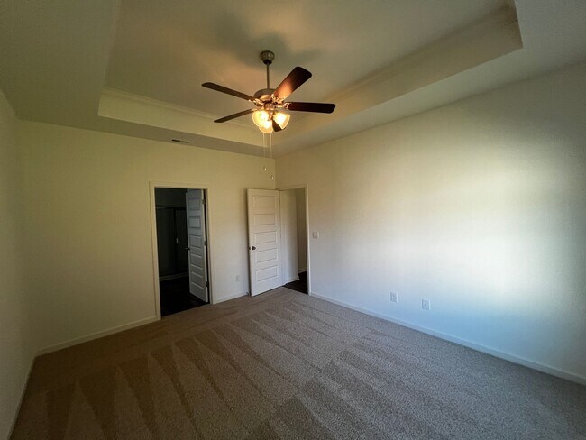 Building Photo - 4BR One-Level Home in Rosser Farms – Open Floor Plan + Prime Location!