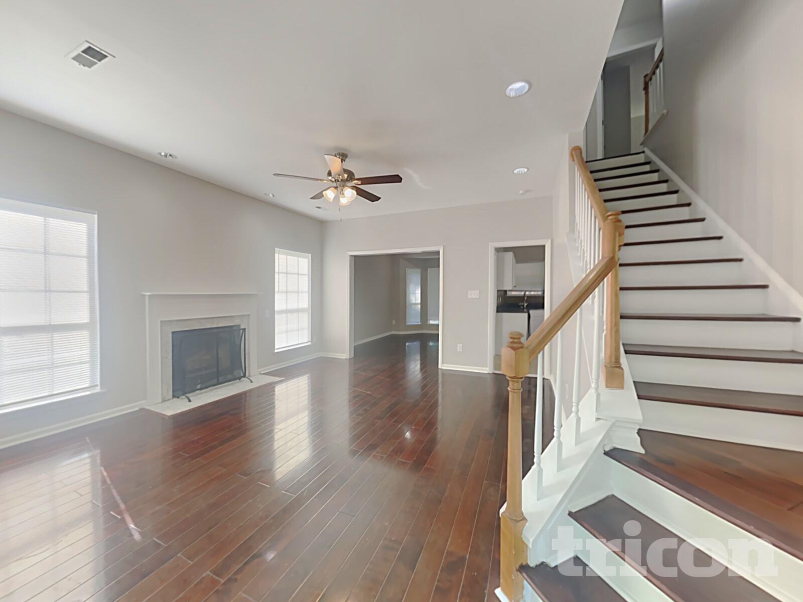 Building Photo - 404 Marcella Dr
