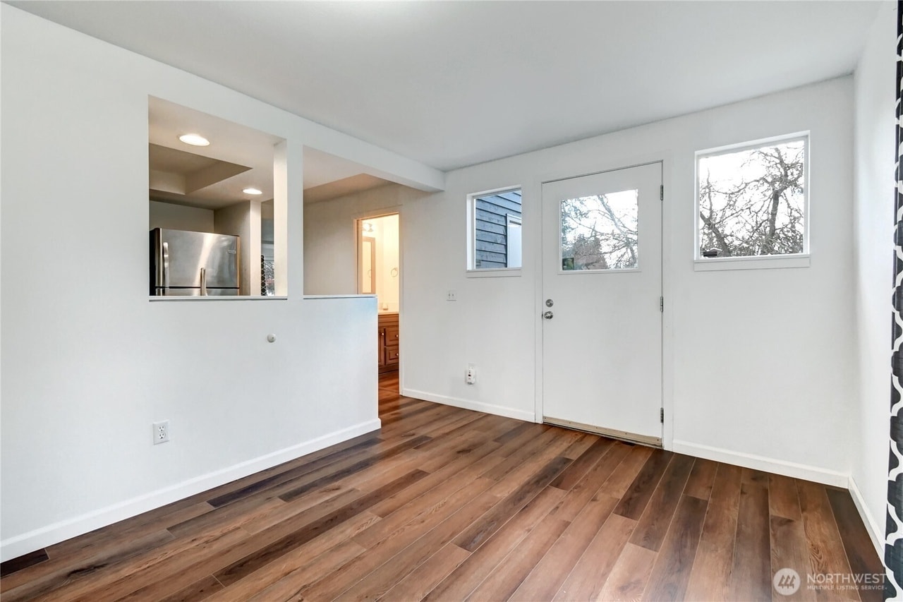 Building Photo - 4180 244th Pl SE