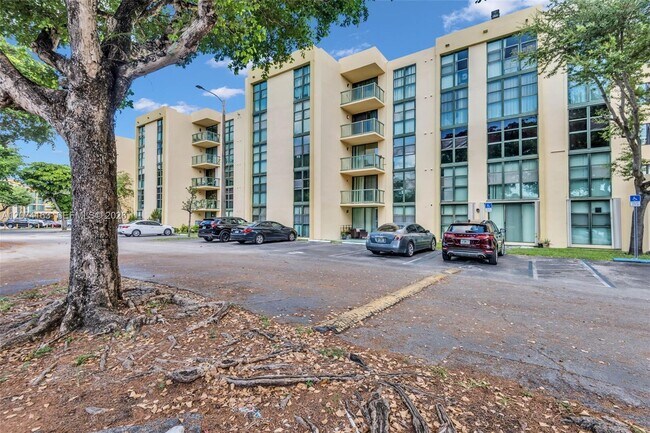 Building Photo - 11780 SW 18th St
