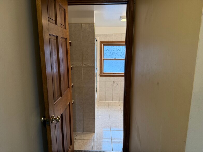 Building Photo - 29 Sussex St