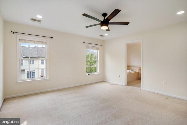 Building Photo - 141 Herndon Mill Cir