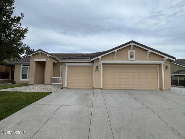 Building Photo - 17910 Cedar Mountain Ct