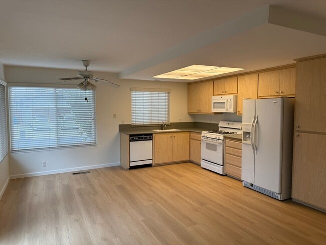 Building Photo - Spacious Corner Lot Home with Upgraded Fea...
