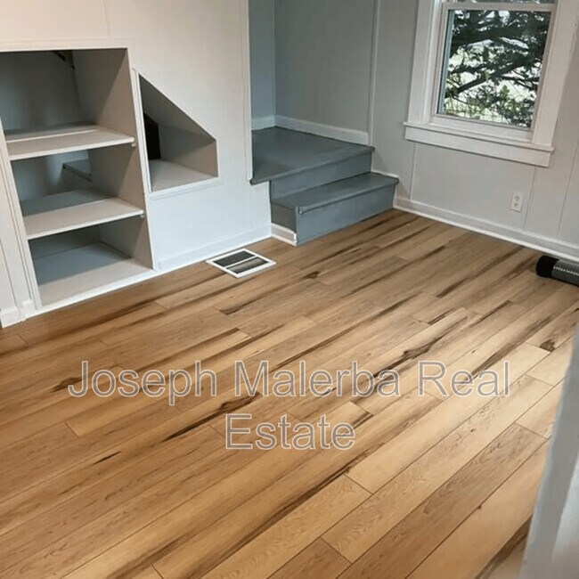 Building Photo - 284 Ocean Ave