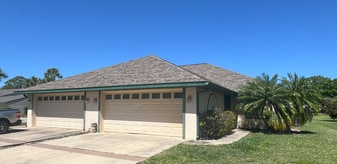 Building Photo - 6314 Matanzas Dr