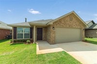 Building Photo - 553 Old Mill Way