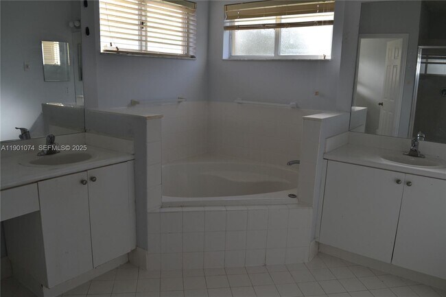 Building Photo - 22418 SW 94th Path